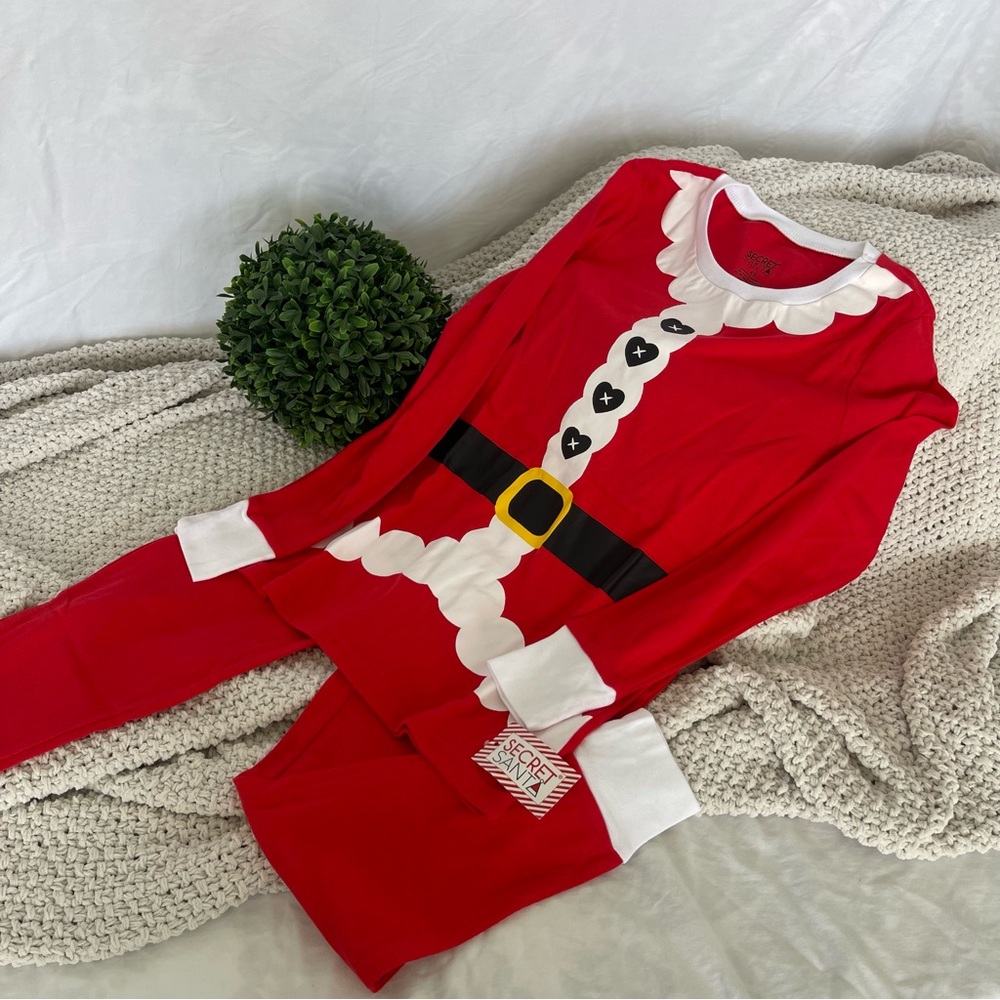 Secret Santa Christmas Pajama Set Size XS